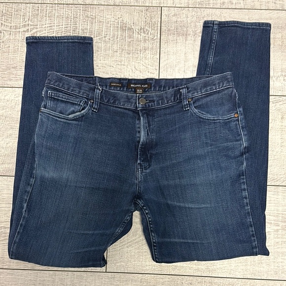 Michael Kors Dark Wash Men's Jeans - Picture 2 of 6